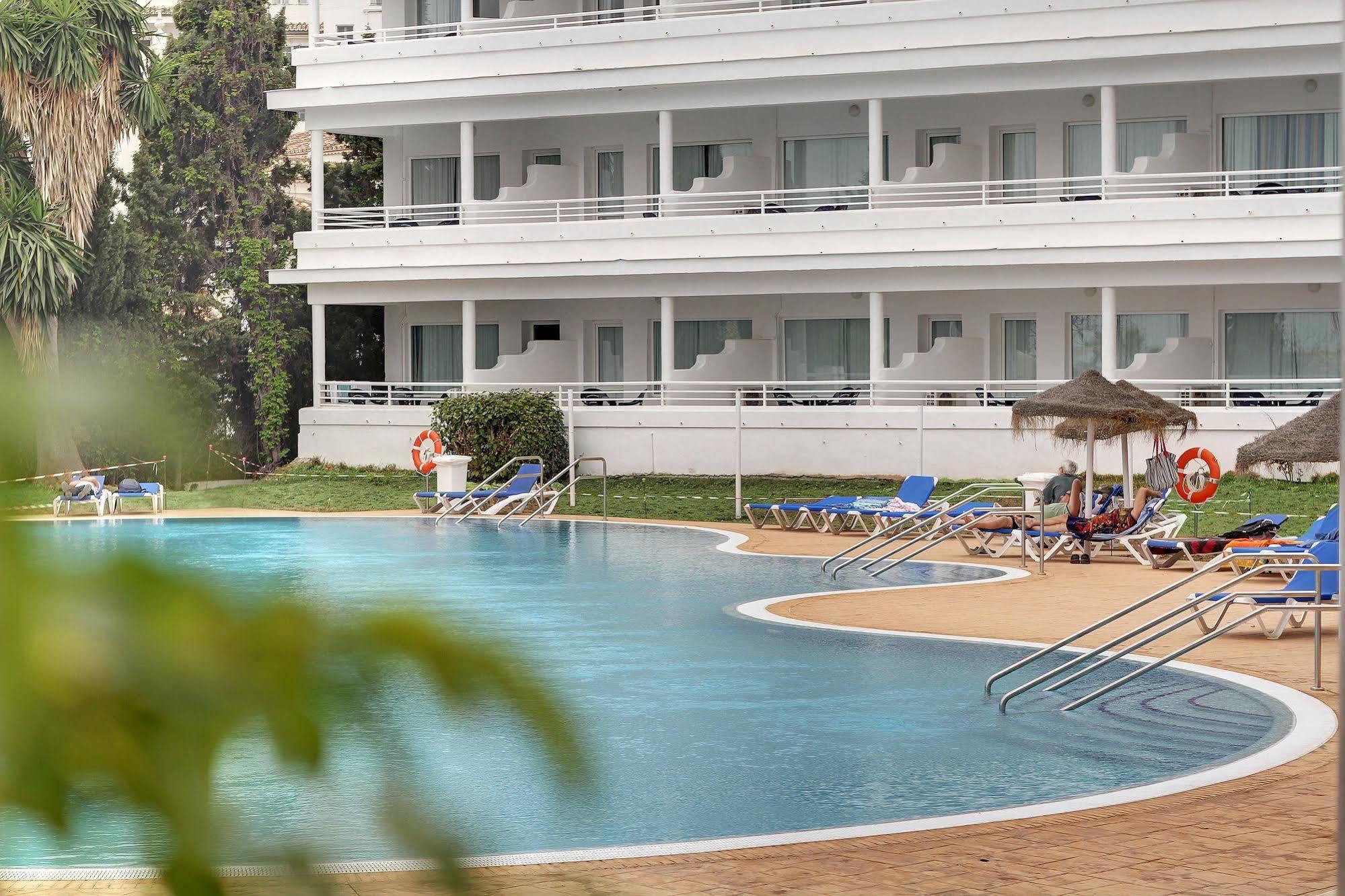 Hotel Palia La Roca Benalmádena Exteriör bild