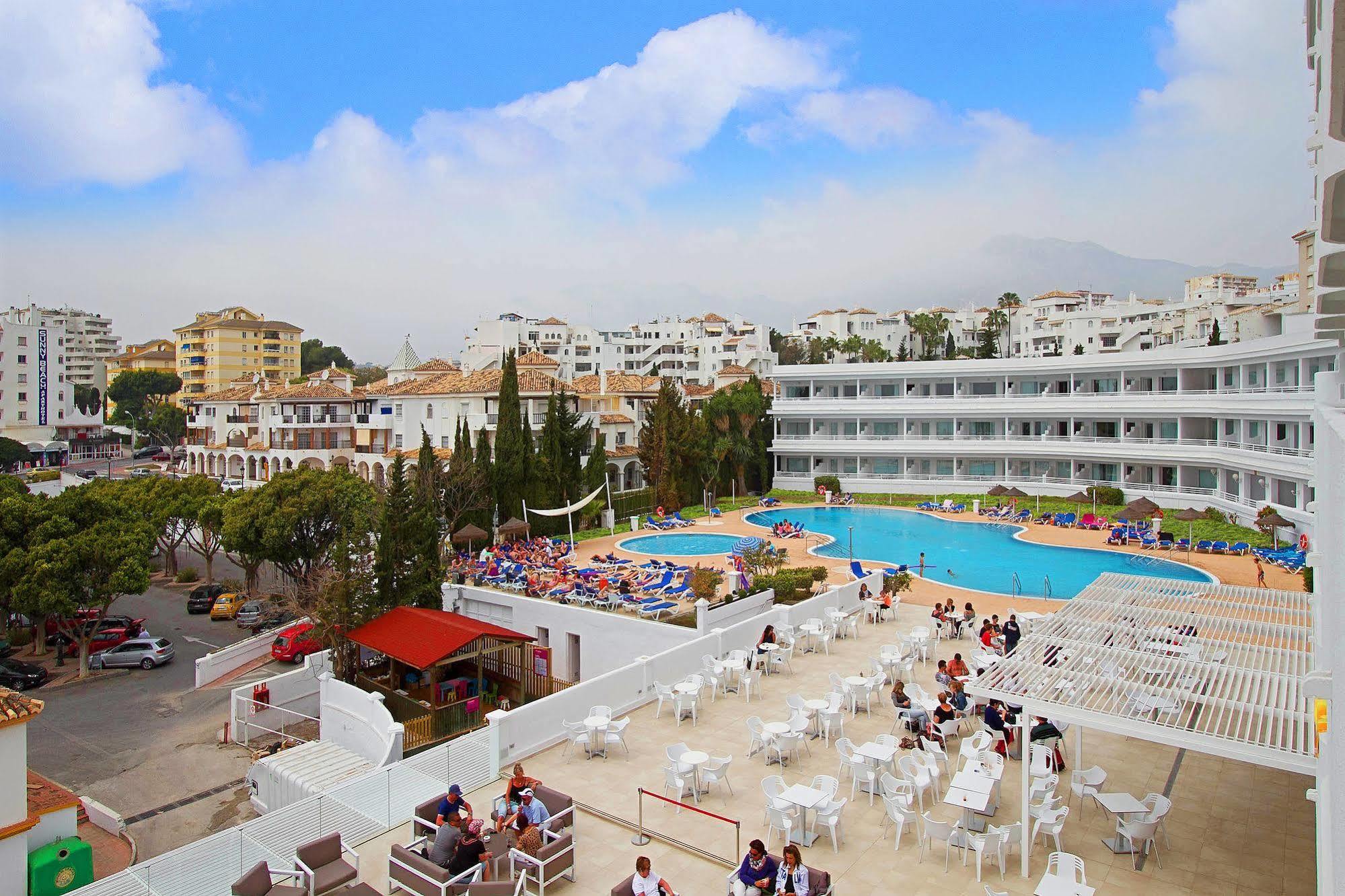 Hotel Palia La Roca Benalmádena Exteriör bild